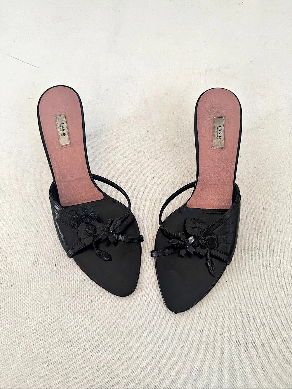 Prada Vintage Leather Flower Kitten Heels Black & Pink EU 39.5